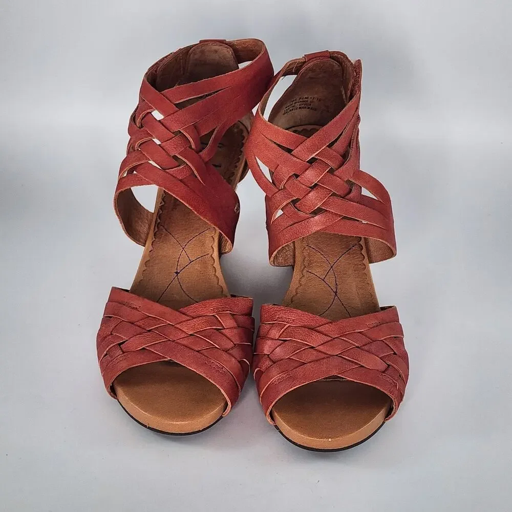 Red Suede Pocomo Espadrille Wedge Sandals Women's Size 8.5 M